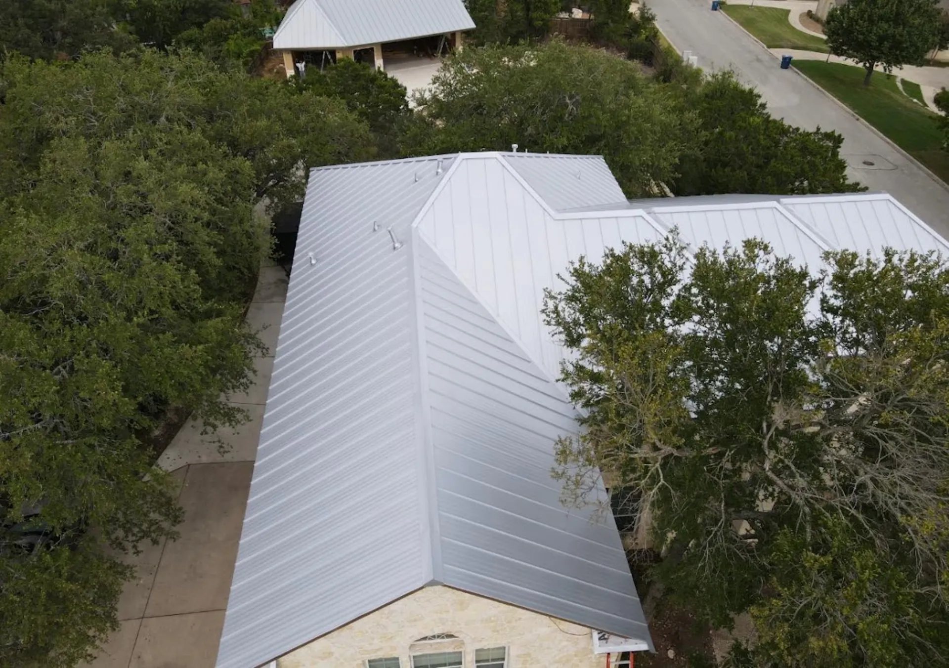 Metal Roofing services in Tampa, FL